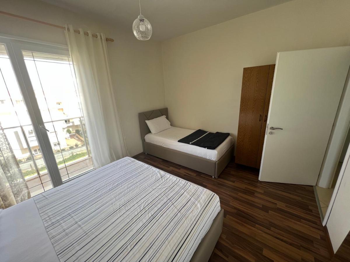 Hakunna Matata Residence & Apartments Vlorë Exterior foto