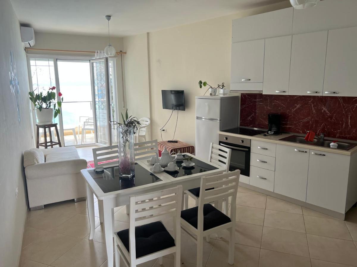Hakunna Matata Residence & Apartments Vlorë Exterior foto