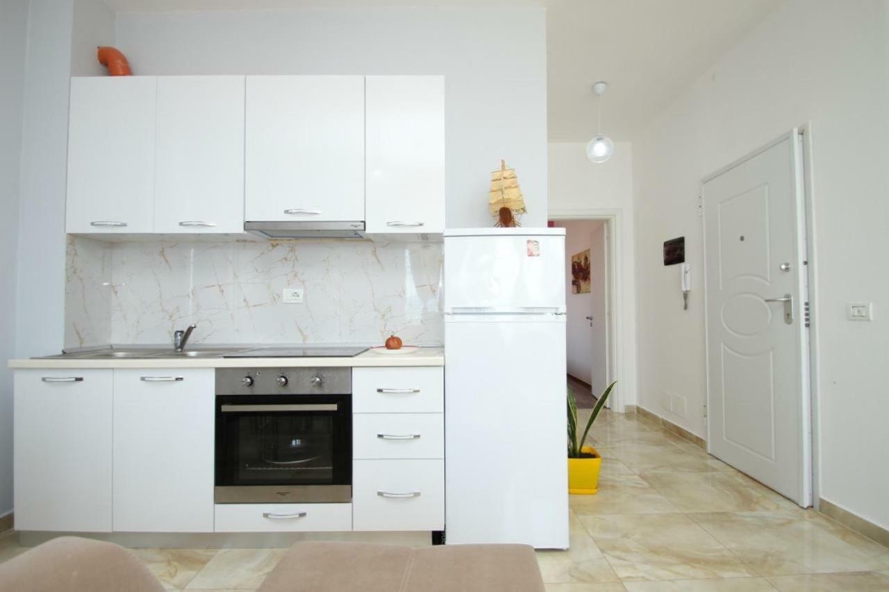 Hakunna Matata Residence & Apartments Vlorë Exterior foto
